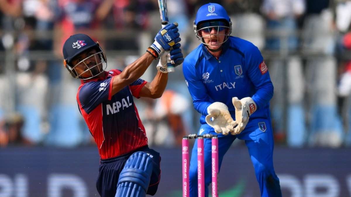 Live - Nepal look at Airee, Aarif for recovery