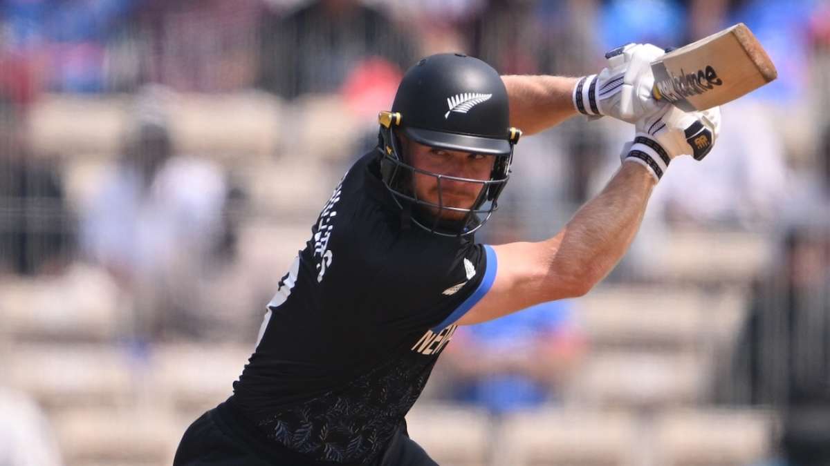 Samra's 110 in vain as Phillips leads NZ into Super Eights