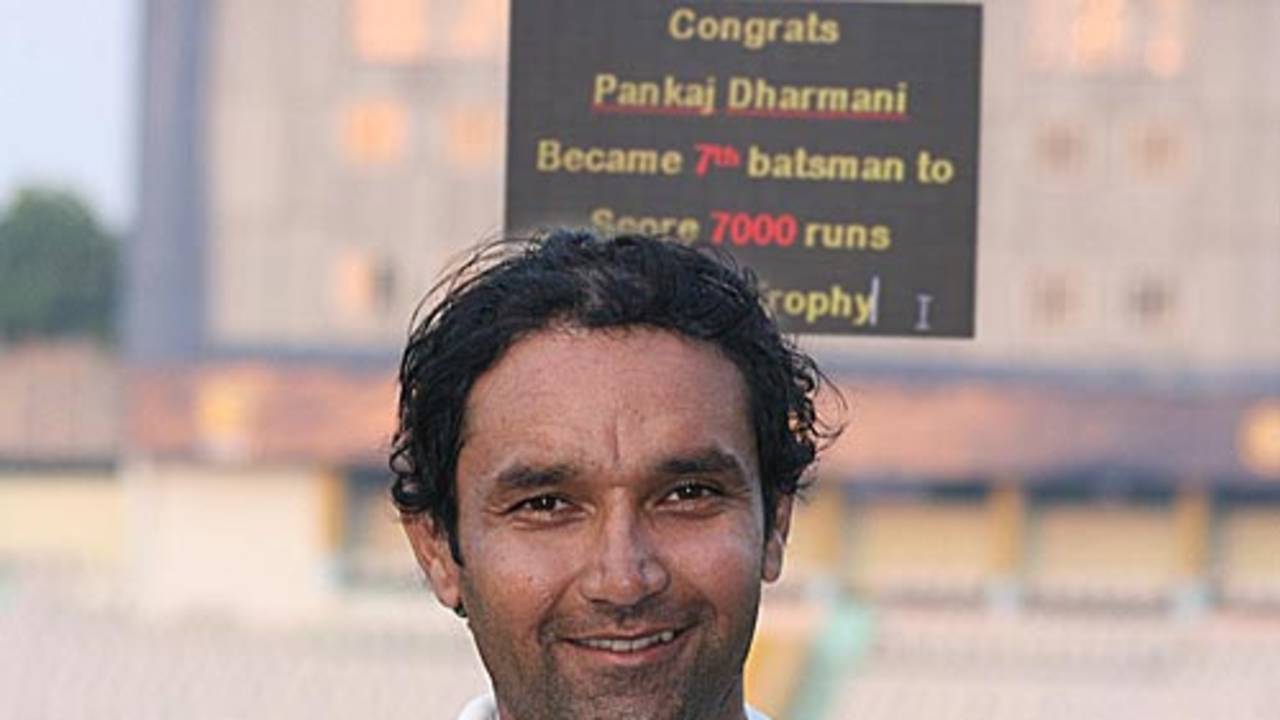 Pankaj Dharmani completed 7000 runs in the Ranji Trophy, Punjab v Hyderabad, Ranji Trophy Super League 2nd round, Mohali, 2nd day, November 11, 2009