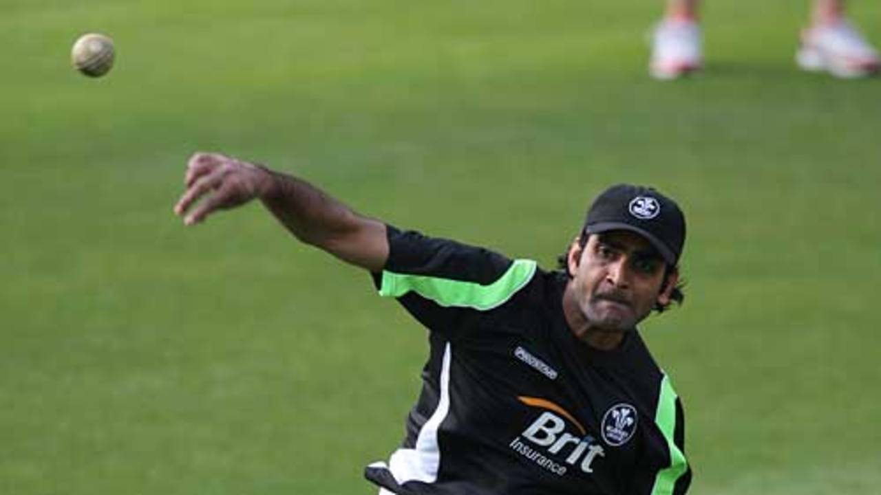 Rao Iftikhar Anjum has arrived in England for his spell with Surrey