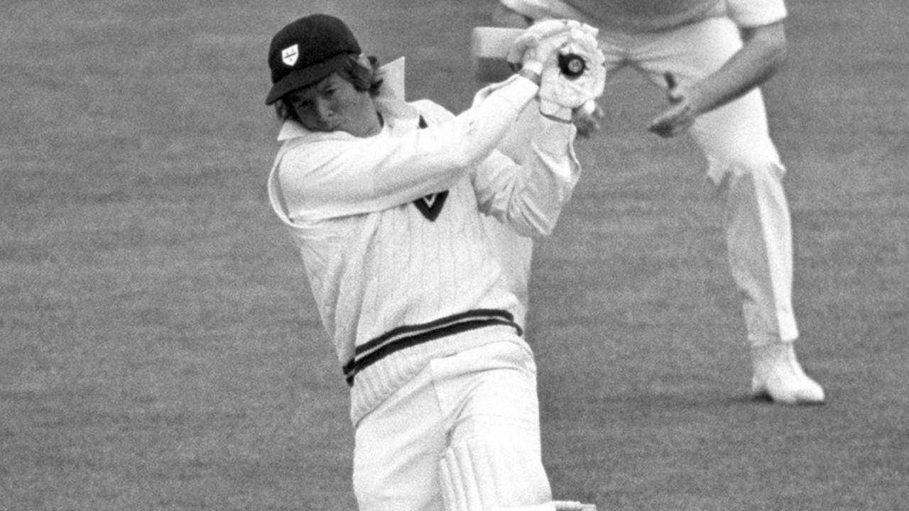 Glenn Turner hooks, Surrey v Worcestershire, County Championship, 1st day, The Oval, June 11, 1977
