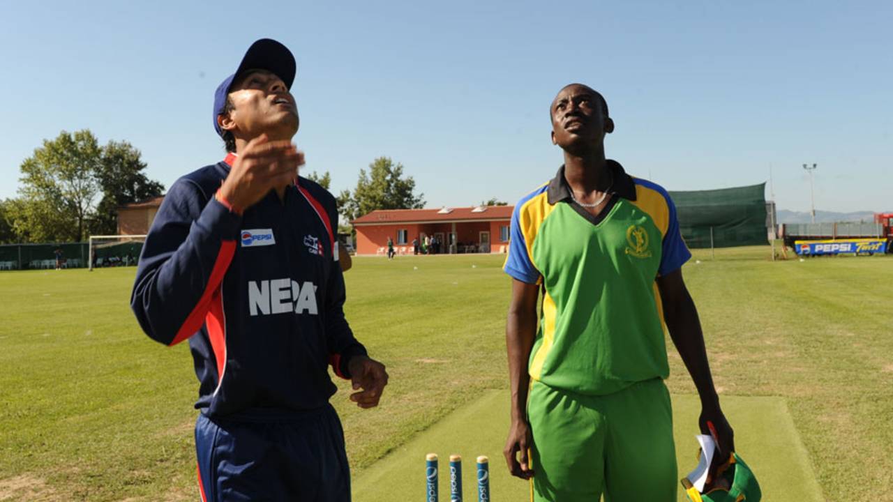 Paras Khadka and Hamisi Abdallah at the toss, Nepal v Tanzania, ICC WCL Div. 4, Medicina, August 17 2010