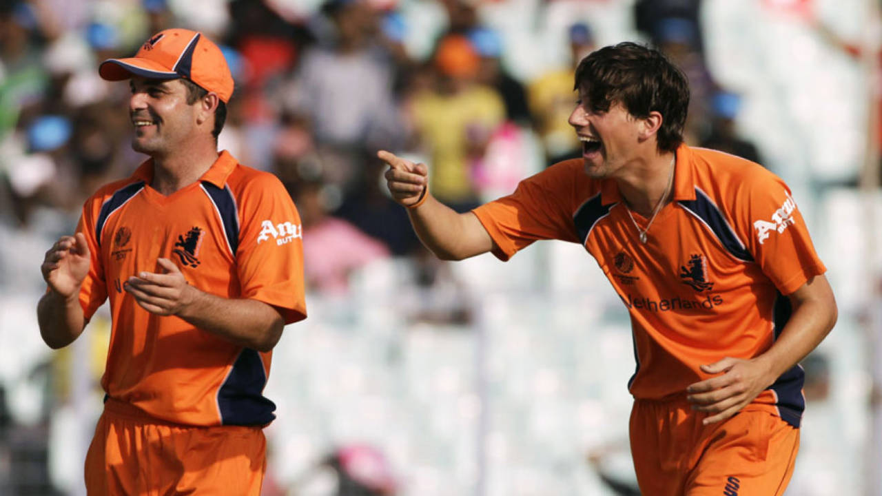 Pieter Seelaar has a laugh after dismissing Paul Stirling, Ireland v Netherlands, World Cup 2011, Group B, March 18, 2011