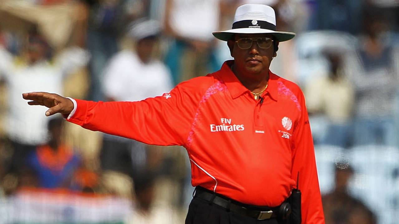 Umpire Asoka de Silva signals a no-ball, India v New Zealand, World Cup warm-up, Chennai, February 16, 2011