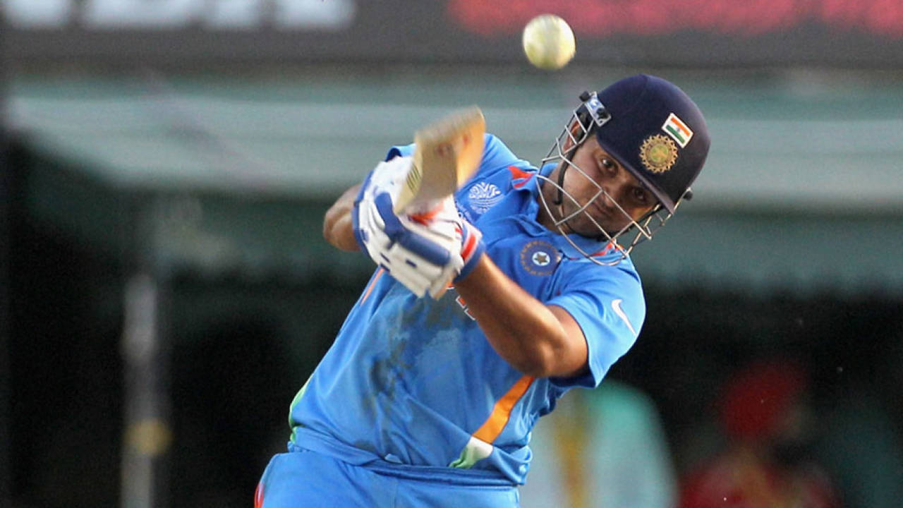 Suresh Raina added valuable runs late in the innings, India v Pakistan, 2nd semi-final, World Cup 2011, Mohali, March 30, 2011