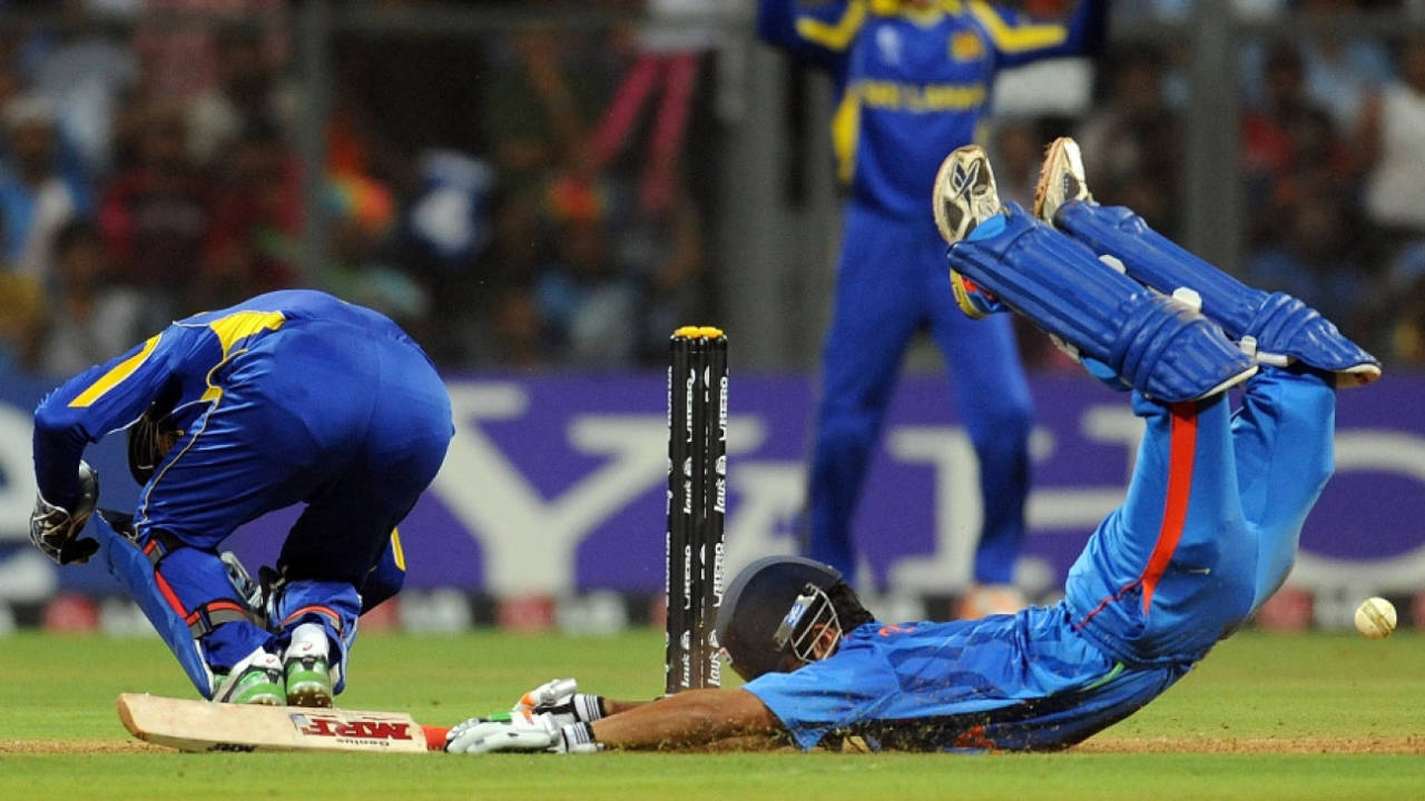 Gautam Gambhir dives to make his ground , India v Sri Lanka, final, World Cup 2011, Mumbai, April 2, 2011