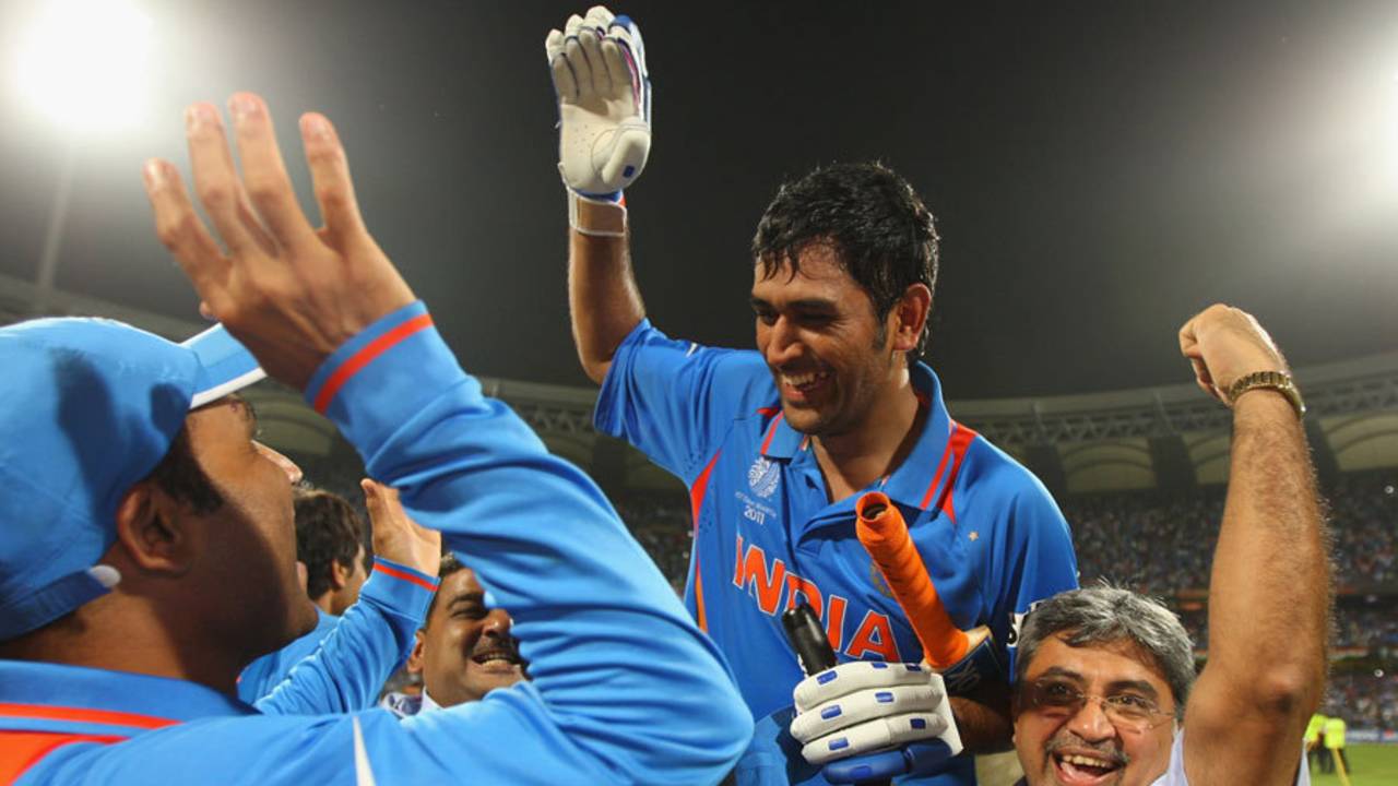MS Dhoni returns to a hero's welcome after steering India home, India v Sri Lanka, final, World Cup 2011, Mumbai, April 2, 2011