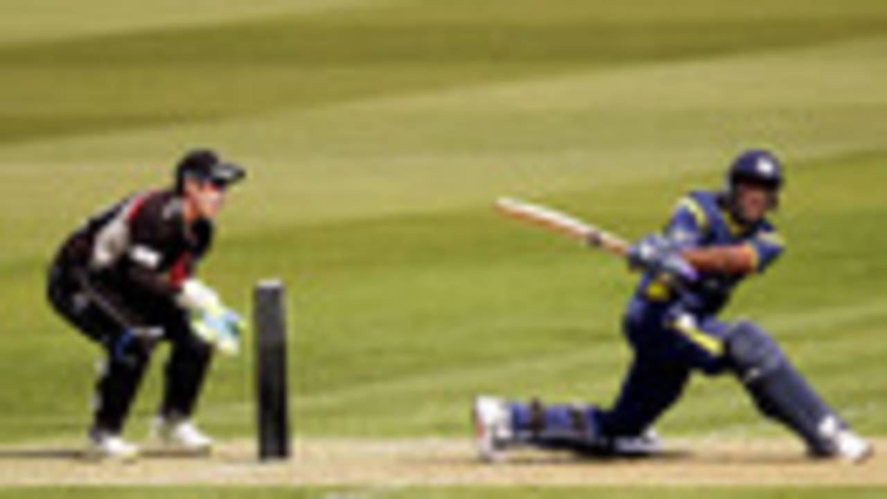 Jackson Thompson sweeps during his brisk 44, Unicorns v Somerset, CB40, Wormsley, May 1, 2011