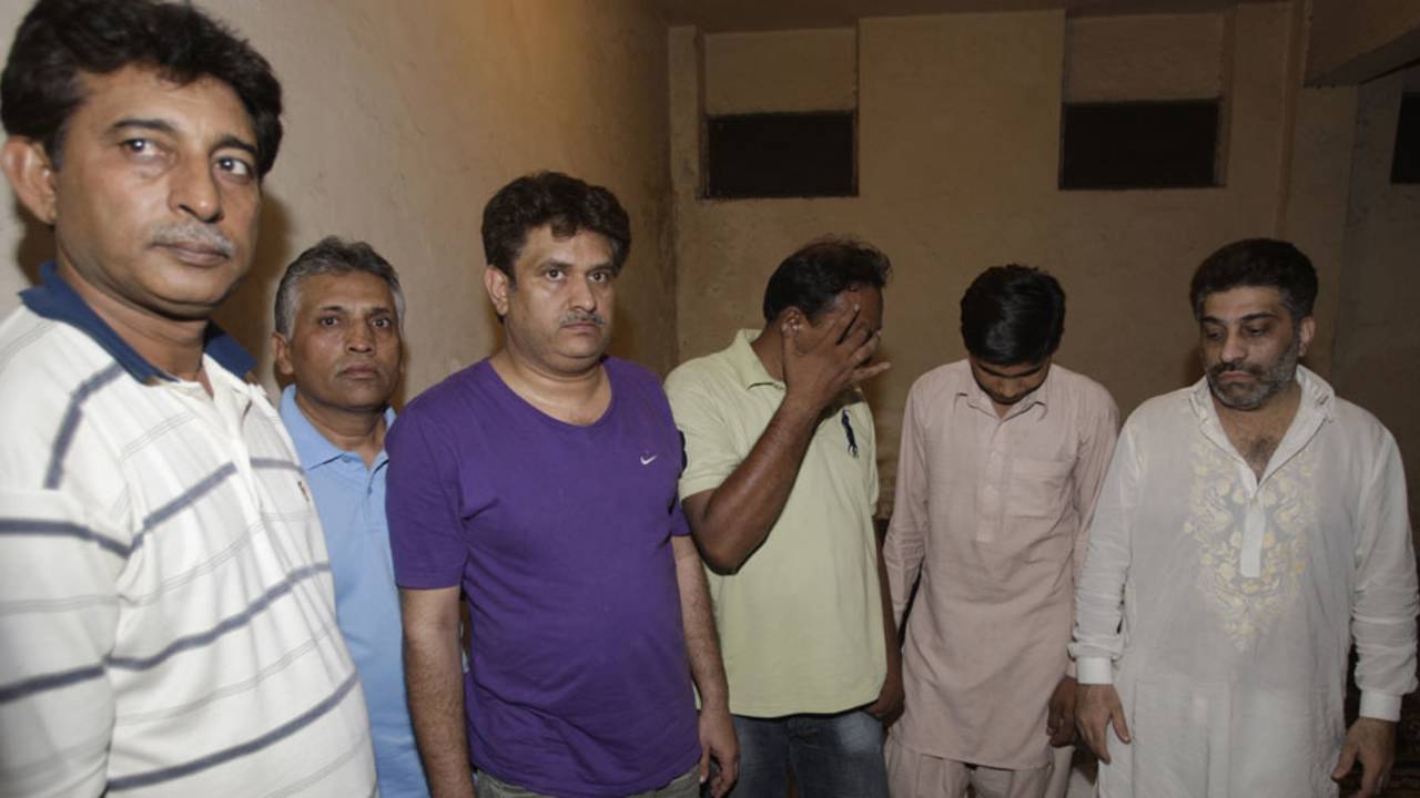 Akram Raza and six other men are arrested for illegal betting, Lahore, May 15, 2011