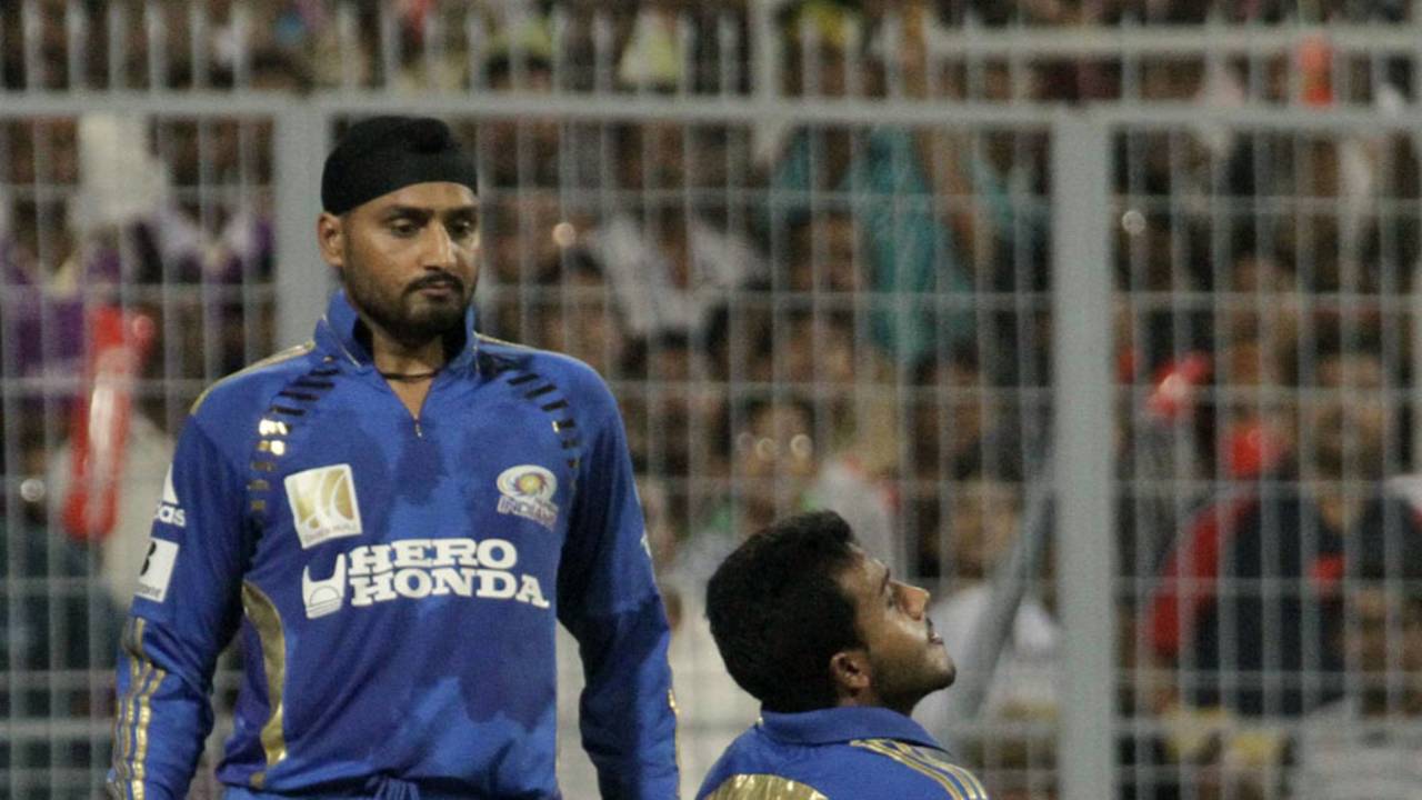 Abu Nechim takes a catch to send Yusuf Pathan back, Kolkata Knight Riders v Mumbai Indians, IPL 2011, May 22, 2011
