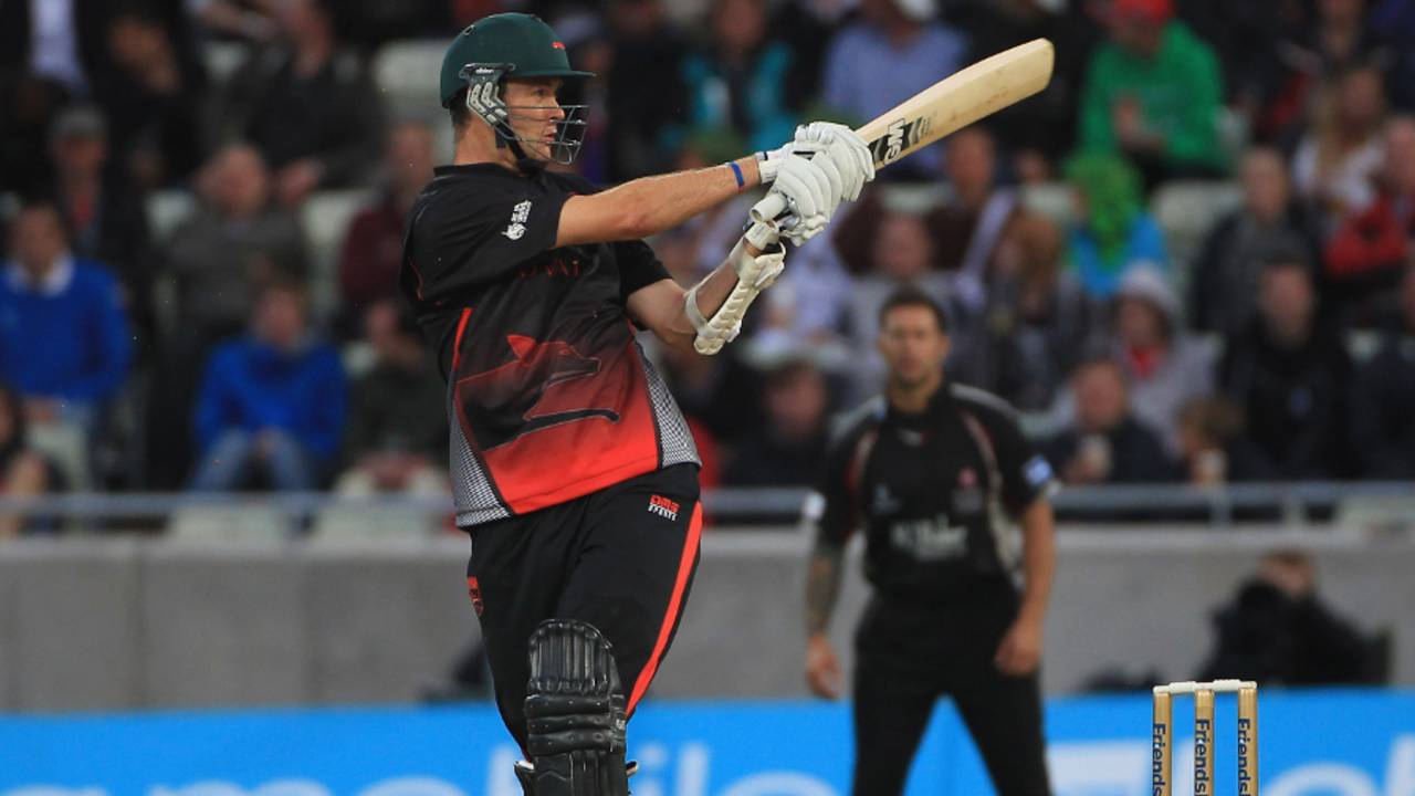 Will Jefferson pulls during his fluent 35, Leicestershire v Somerset, Final, Friends Life t20, Edgbaston, August 27 2011