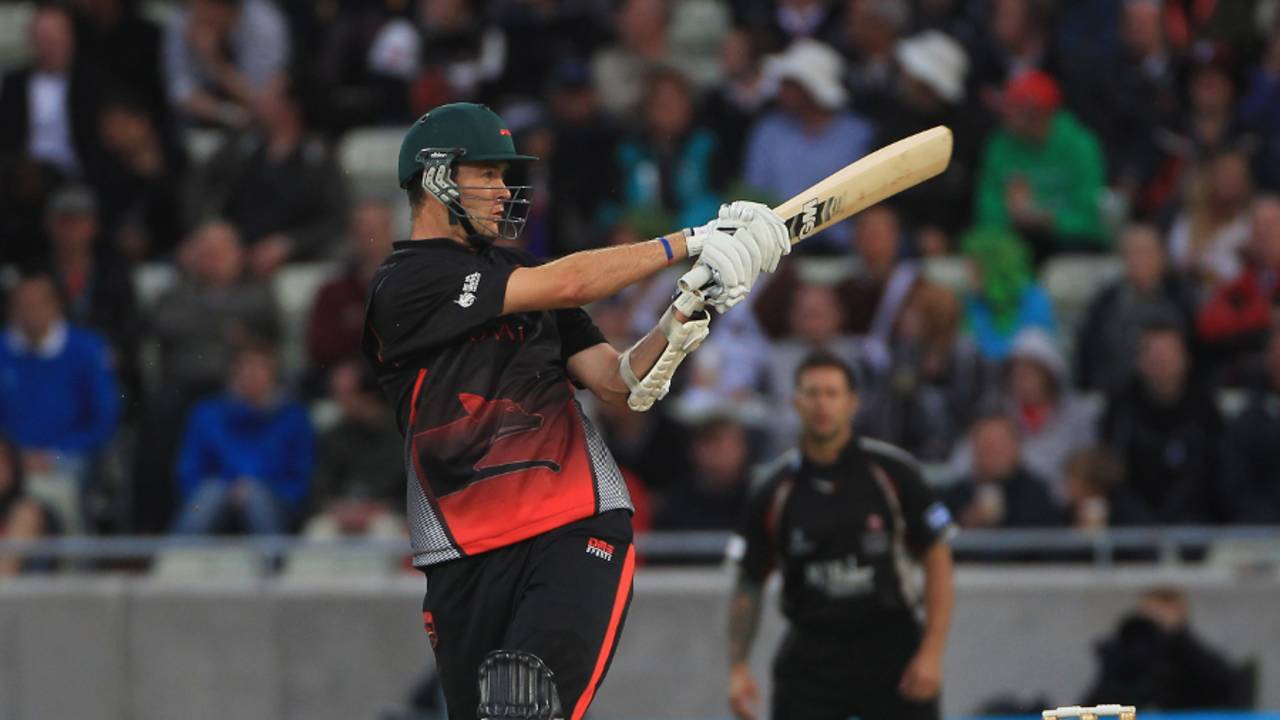 Will Jefferson pulls during his fluent 35, Leicestershire v Somerset, Final, Friends Life t20, Edgbaston, August 27 2011