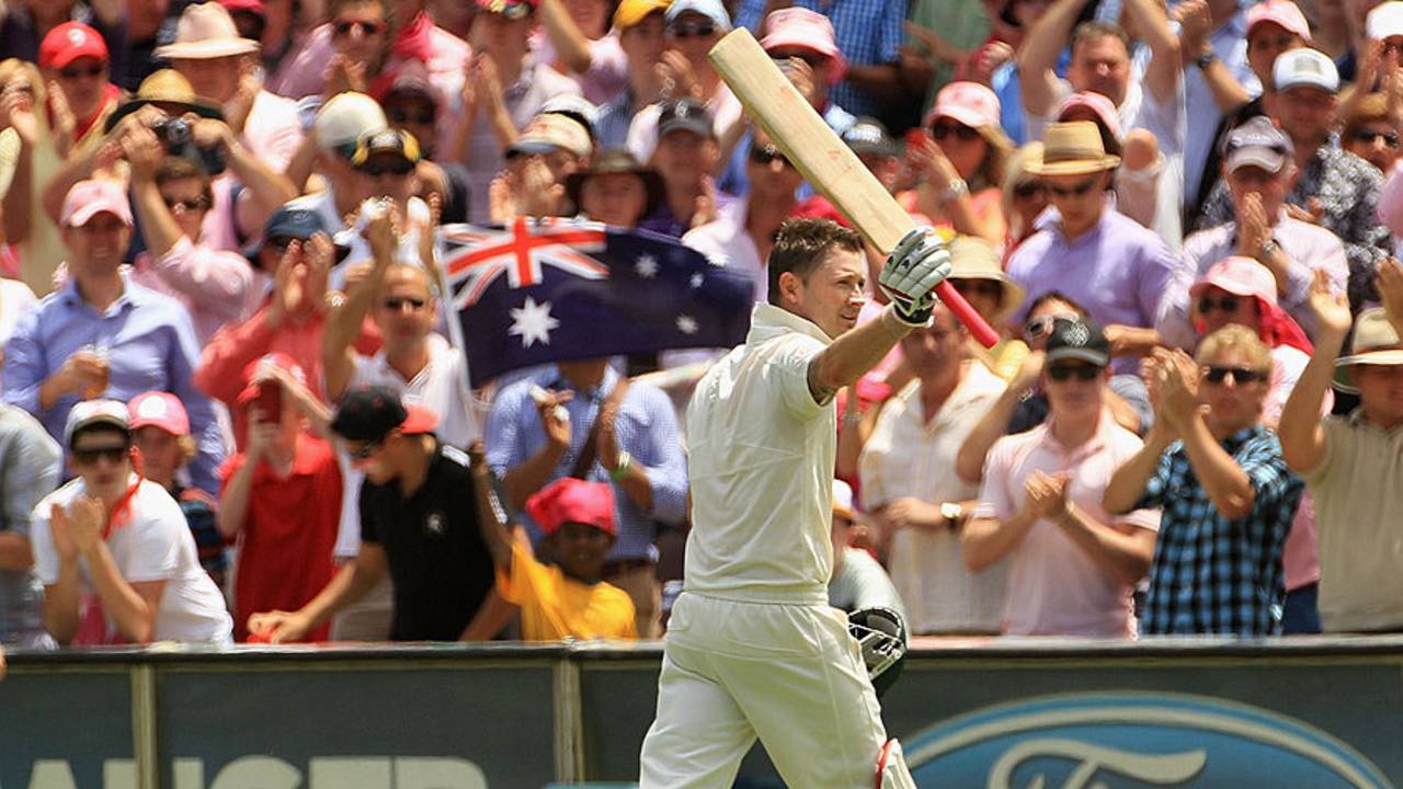 Michael Clarke walks off unbeaten on 329, Australia v India, 2nd Test, Sydney, 3rd day, January 5, 2012