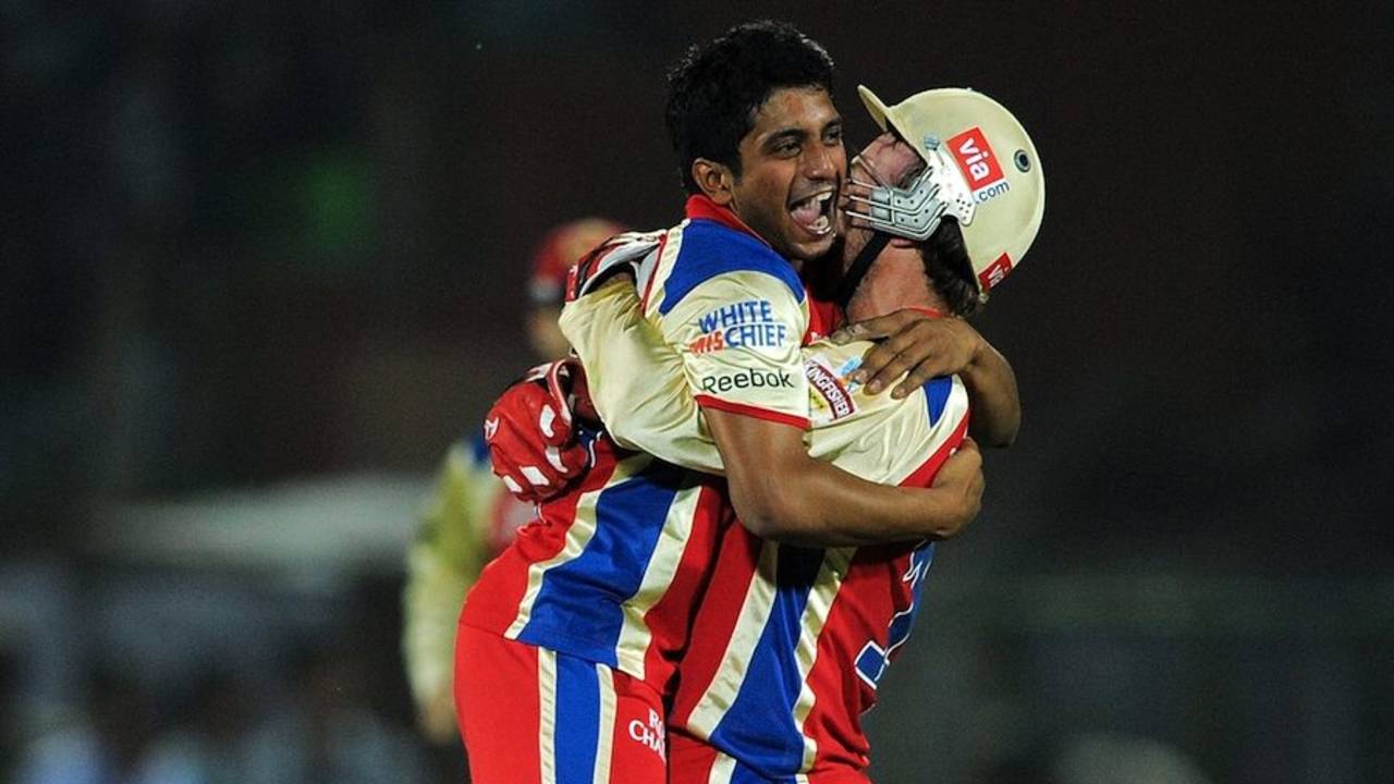 KP Appanna and AB de Villiers celebrate after Owais Shah is stumped, Rajasthan Royals v Royal Challengers Bangalore, IPL, Jaipur, April 23, 2012