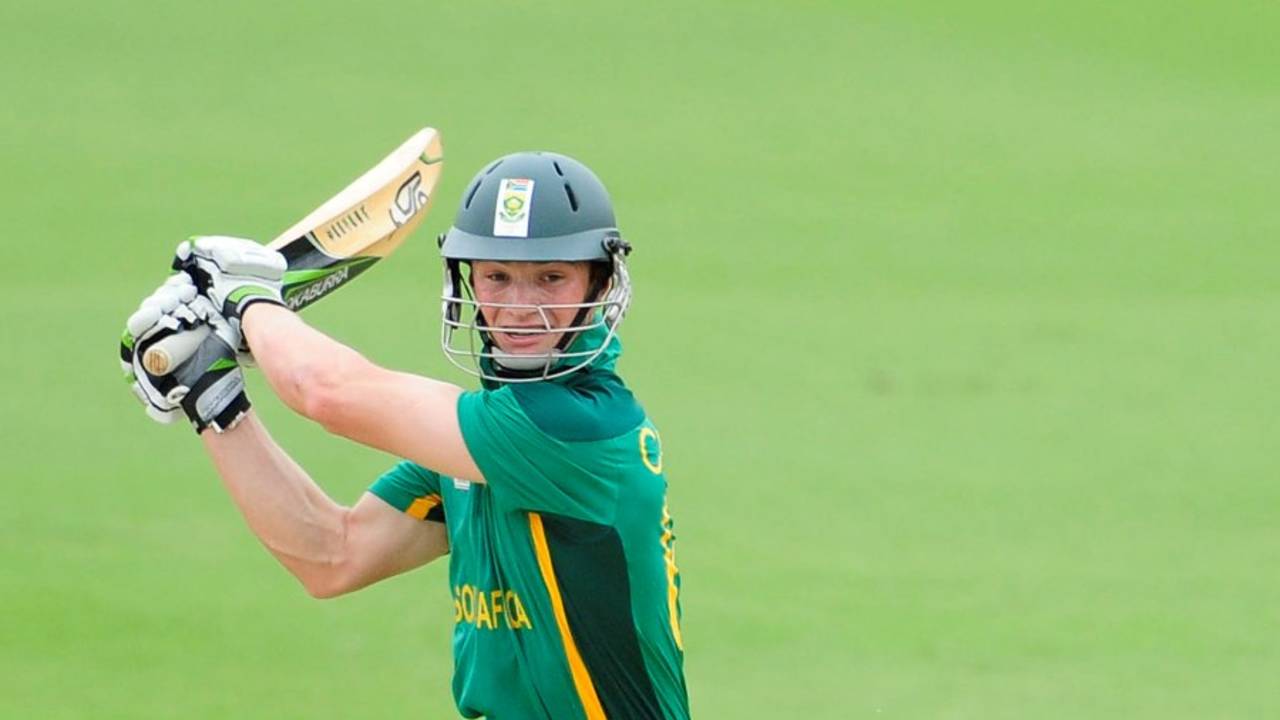 Murray Coetzee cuts on his way to 50, Australia v South Africa, ICC Under-19 World Cup semi-final, Townsville, August 21, 2012