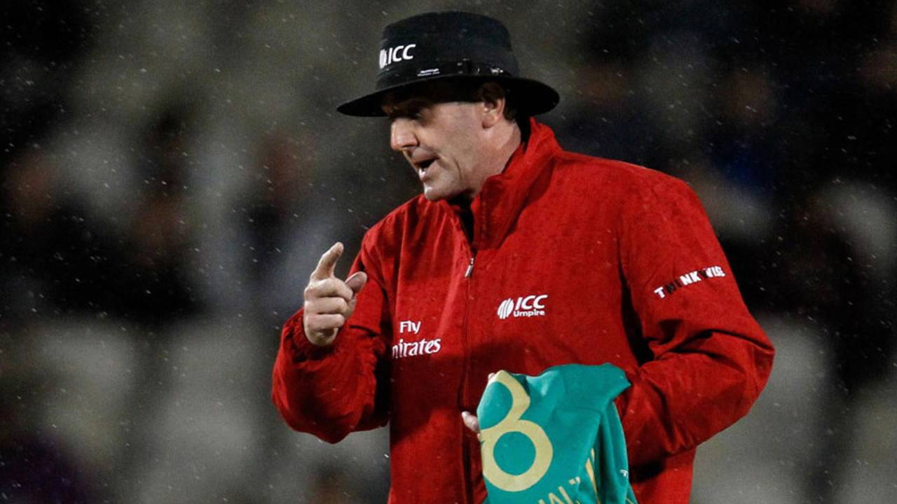 Umpire Rob Bailey gives the final signal to leave the field for good, England v South Africa, 2nd NatWest T20I, Old Trafford, September 10, 2012