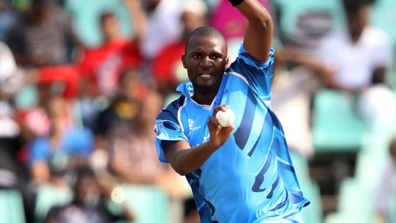 Ethy Mbhalati picked up three wickets, Auckland Aces v Titans, Group A, Champions League T20, Durban, October 17, 2012