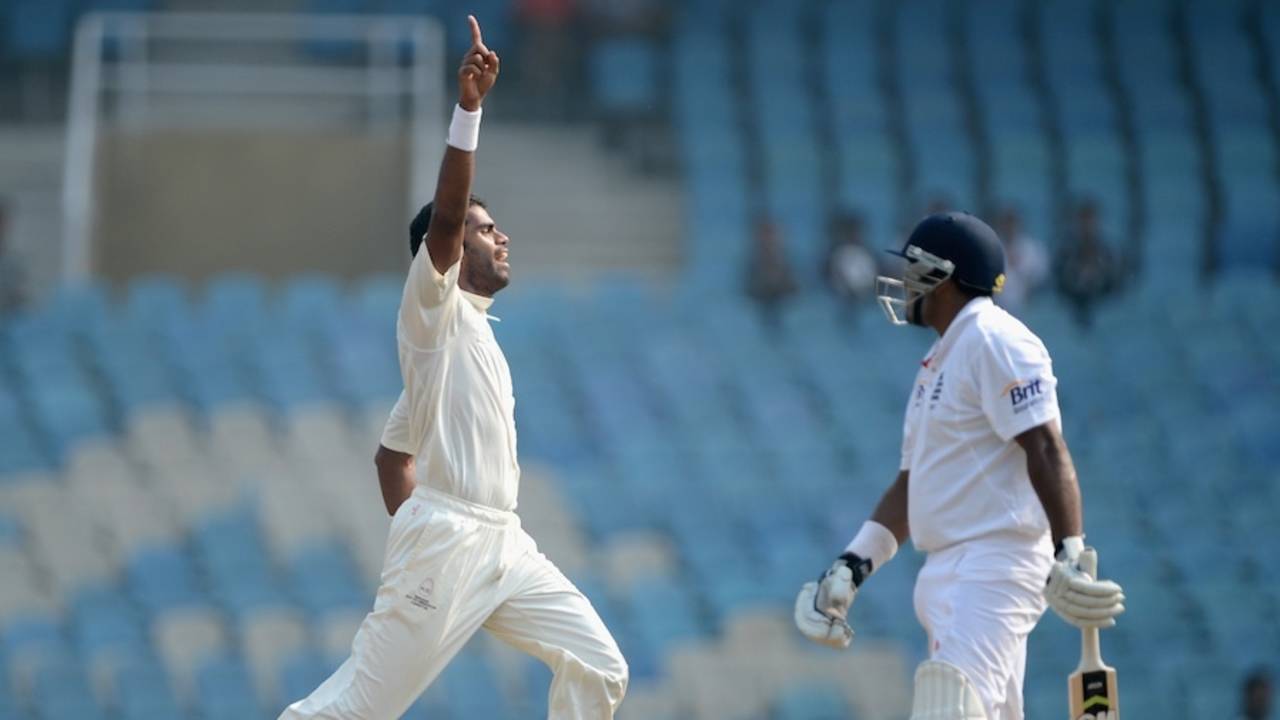 Kshemal Waingankar dismissed Samit Patel for 60, Mumbai A v England XI, 2nd day, Mumbai, November 4, 2012