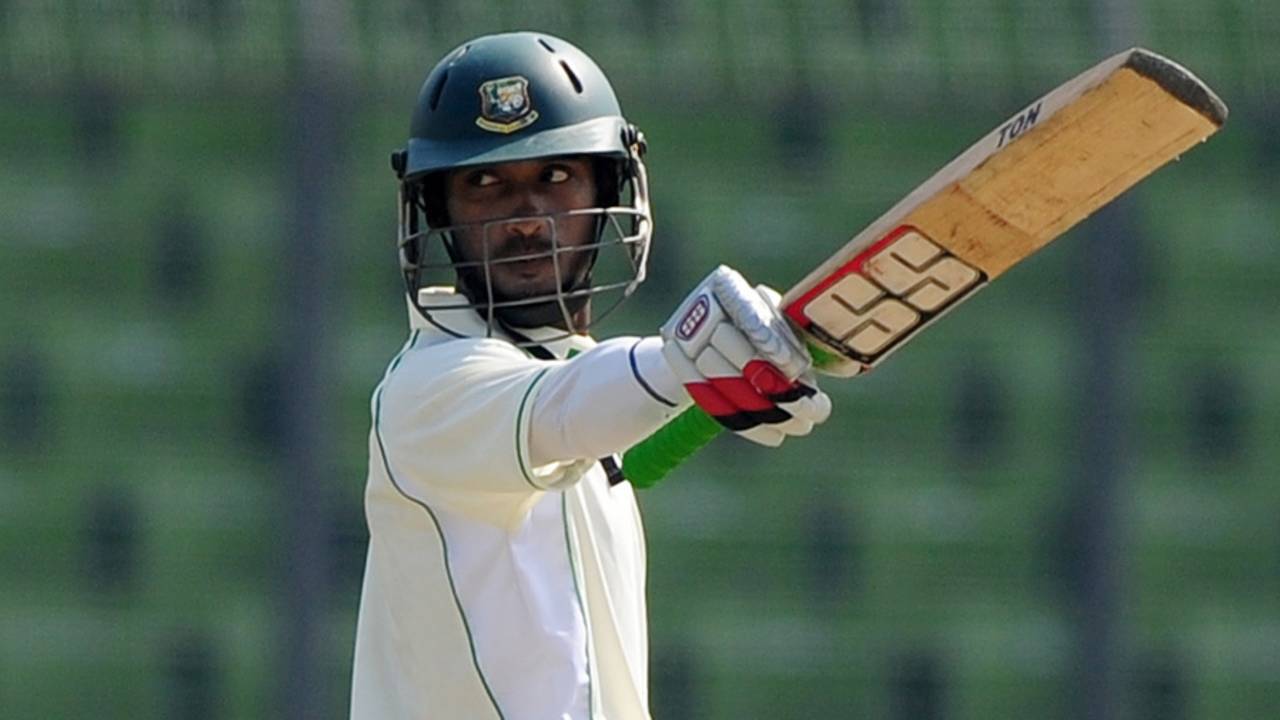 Naeem Islam gets to his fifty, Bangladesh v West Indies, 1st Test, Mirpur, 3rd day, November 15, 2012