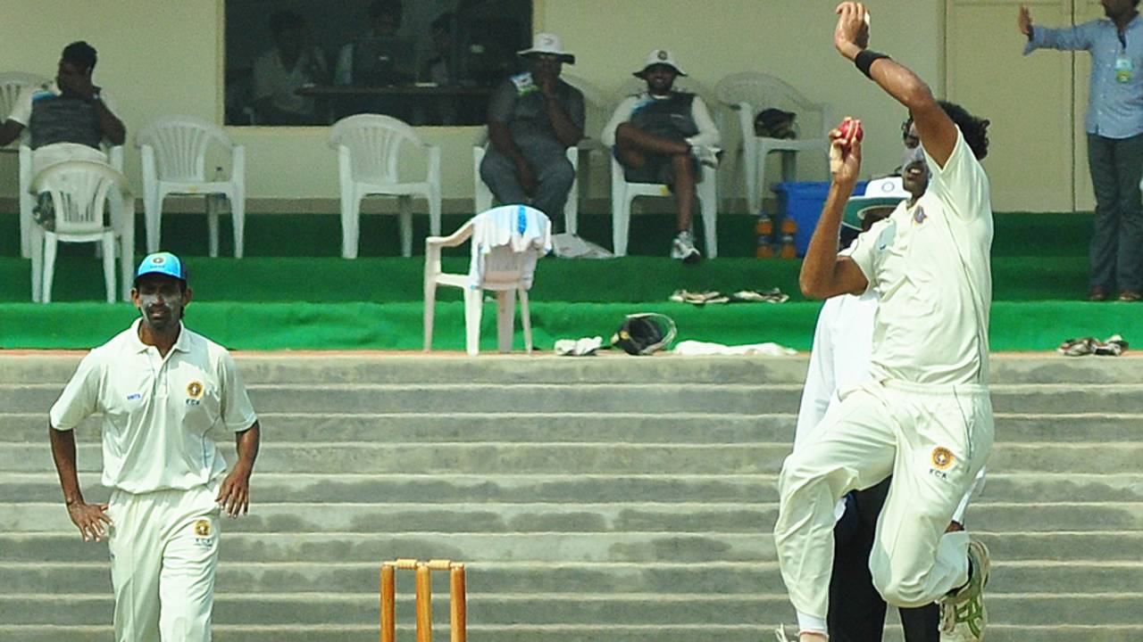 Kerala bowler Perumparambath Anthaf took four wickets, Kerala v Assam, Ranji Trophy, Group C, 4th day, Malappuram, November 20, 2012