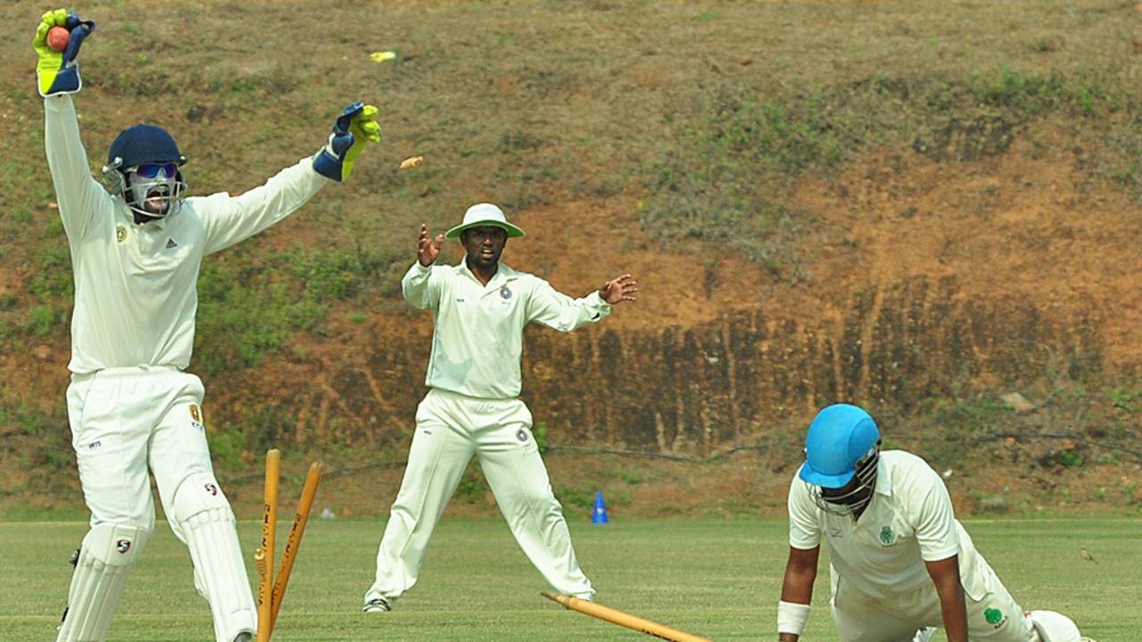 Assam captain Dheeraj Jadhav was run out for 98, Kerala v Assam, Ranji Trophy, Group C, 3rd day, Malappuram, November 19, 2012