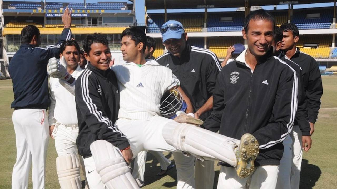 Soumik Chatterjee, the Services captain, won the match despite his injured leg, Services v Uttar Pradesh, Ranji Trophy quarter-final, Indore, 3rd day, January 8, 2013