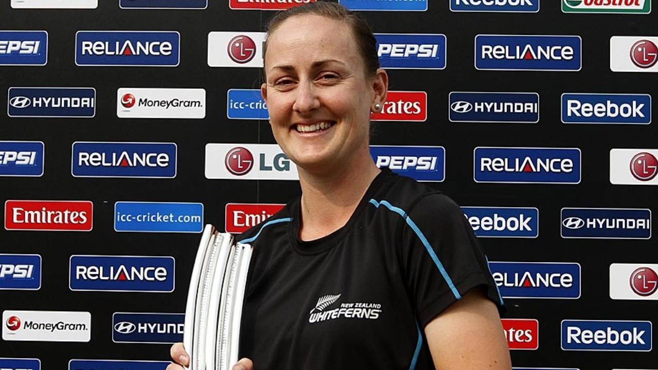 Rachel Candy took 5 for 19 off ten overs to help defeat Pakistan, New Zealand v Pakistan, Women's World Cup, Group B, Cuttack, February 3, 2013