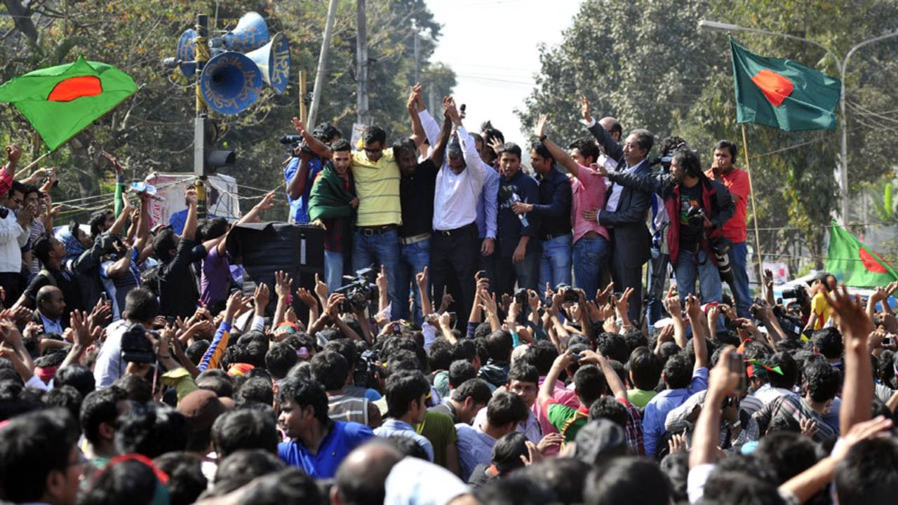 Some of Bangladesh's top cricketers attended a protest rally at the Shahbagh intersection, Dhaka, February 10, 2013