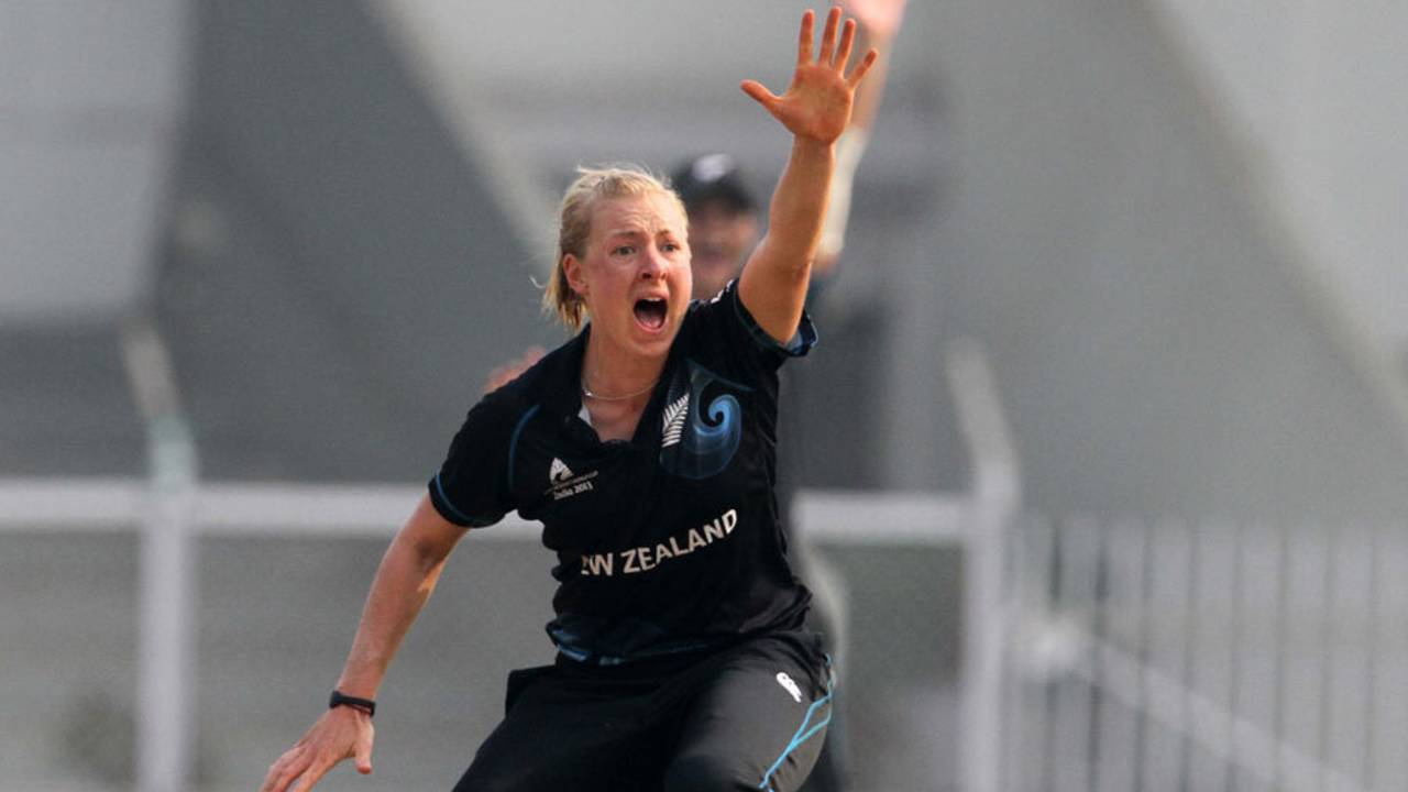 Sian Ruck took two early wickets, New Zealand v West Indies, Super Six match, Women's World Cup 2013, Mumbai,  February 11, 2013
