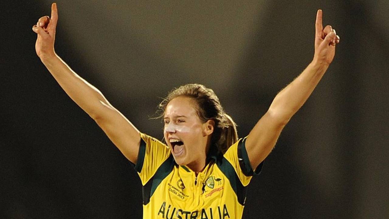Ellyse Perry had figures of 10-3-19-3 in the World Cup final in 2013&nbsp;&nbsp;&bull;&nbsp;&nbsp;AFP