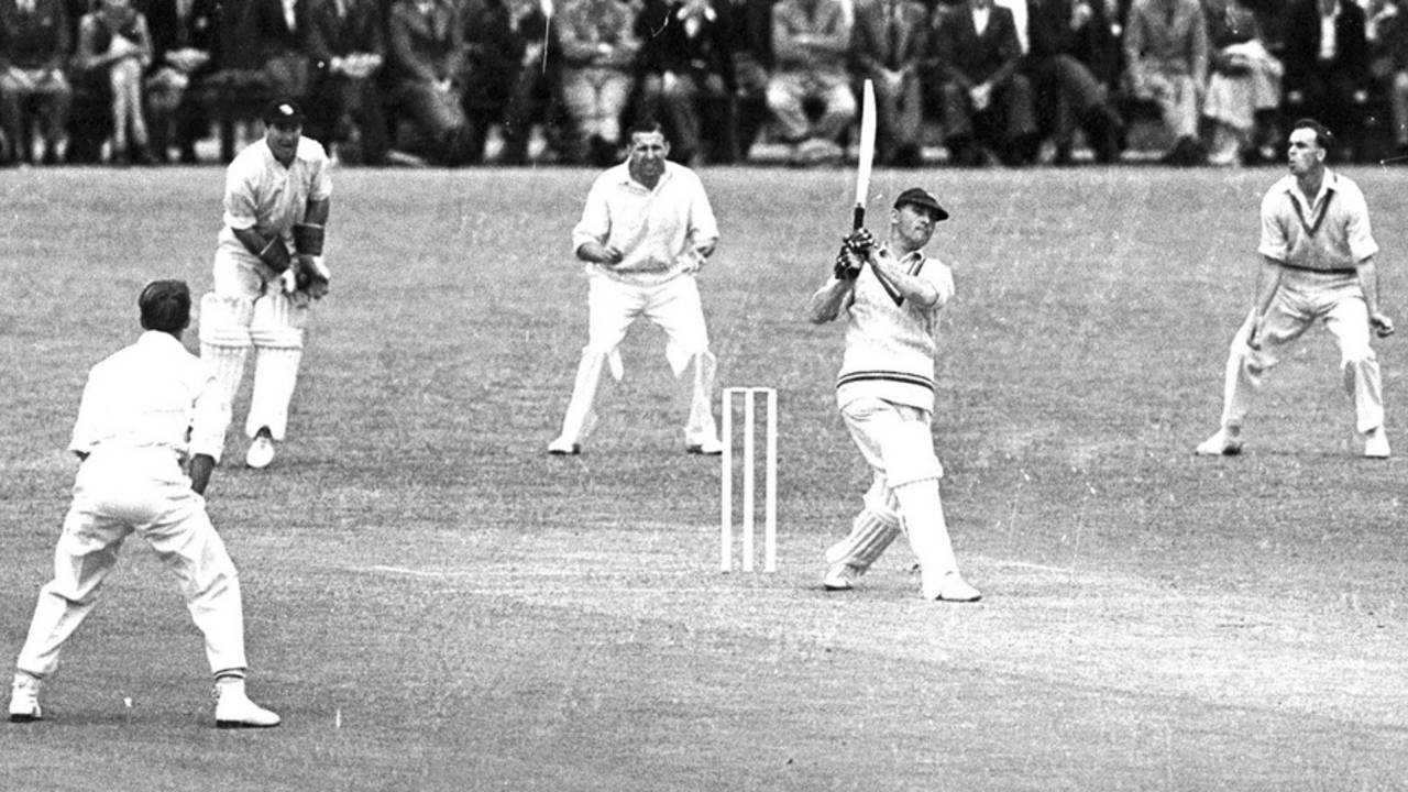 Laurie Fishlock lofts one, Kent v Surrey, County Championship, Blackheath, 3rd day, June 18, 1951