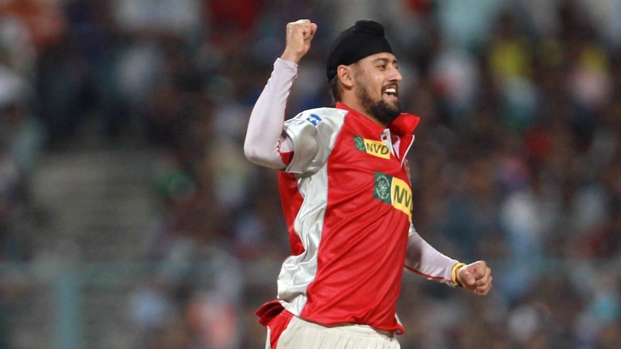 Harmeet Singh celebrates Jacques Kallis' wicket, Kolkata Knight Riders v Kings XI Punjab, IPL, Kolkata, April 26, 2013