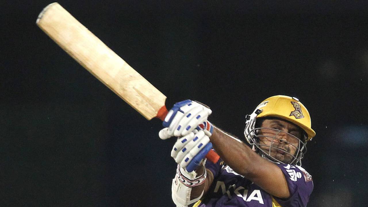 Sumit Narwal hits out, Delhi Daredevils v Kolkata Knight Riders, IPL, Raipur, May 1, 2013