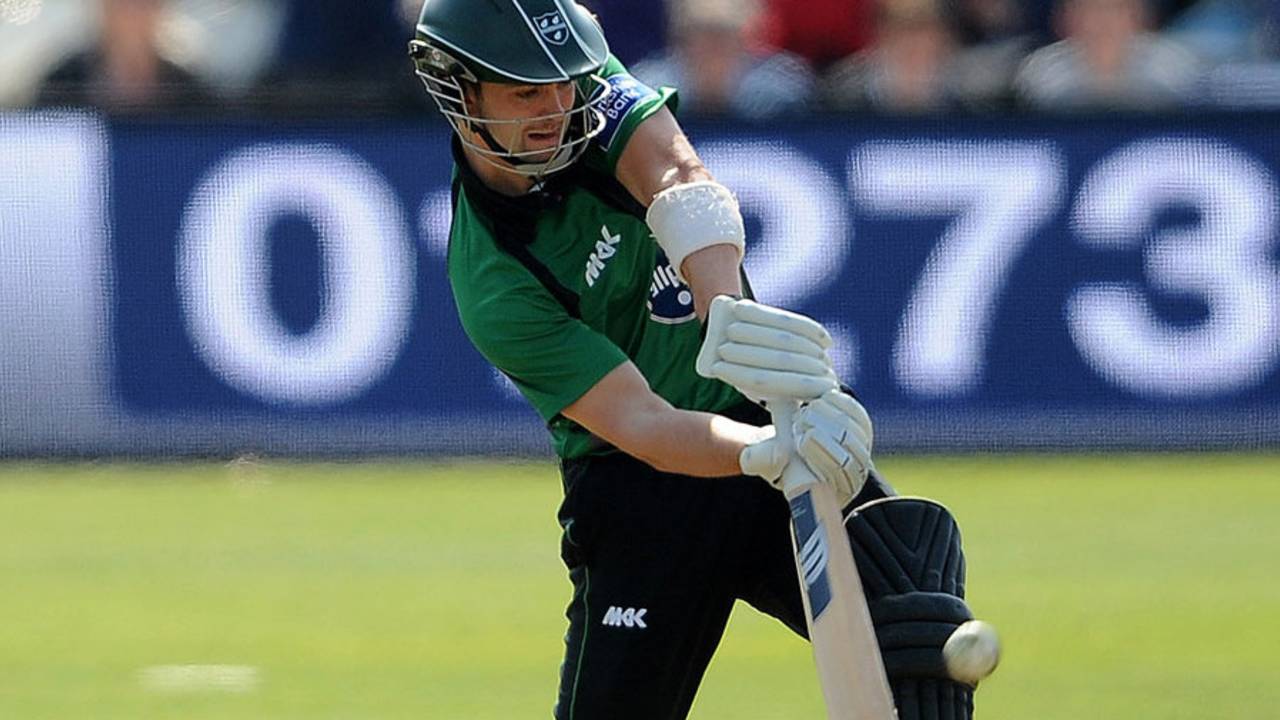 Neil Pinner made 9 before falling to James Anyon, Sussex v Worcestershire, Yorkshire Bank 40, Group A, Hove, May 5, 2013