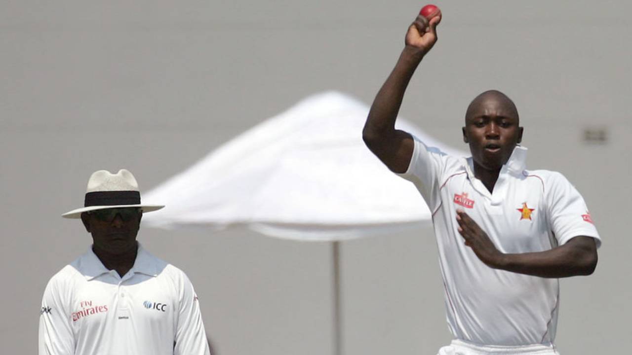 Tendai Chatara's injury has left Zimbabwe with next to no experience in their bowling attack&nbsp;&nbsp;&bull;&nbsp;&nbsp;AFP