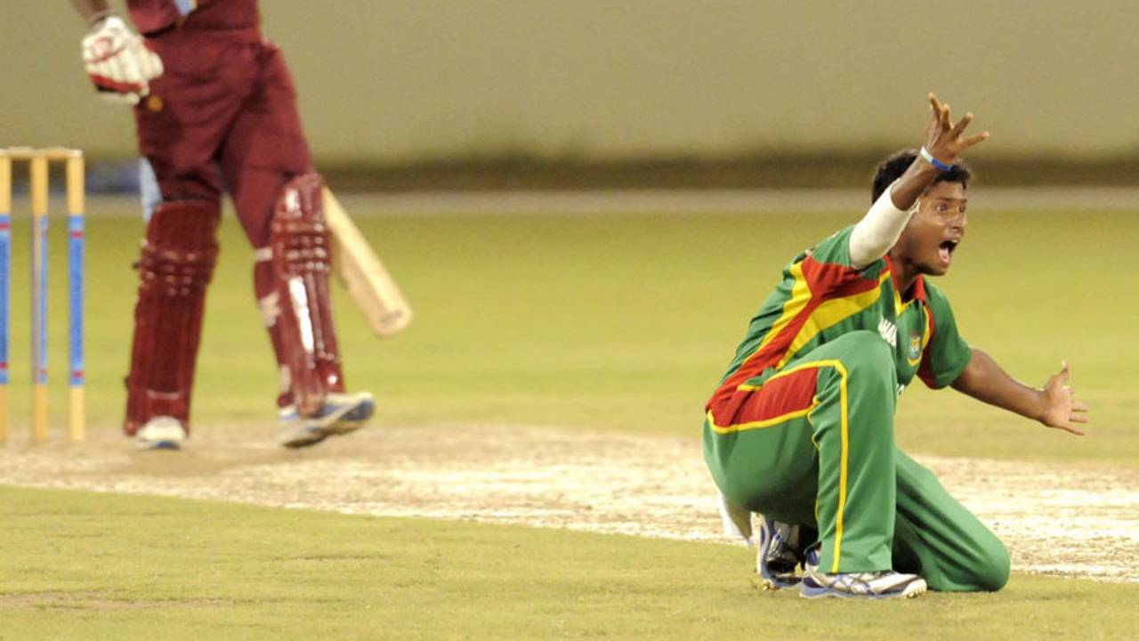 Rahatul Ferdous took three wickets for nine runs, West Indies U-19 v Bangladesh U-19, 3rd Youth ODI, Providence, October 11, 2013