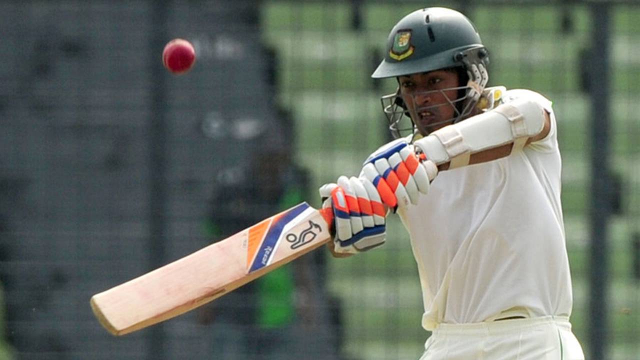 Anamul Haque had another poor start, falling to Trent Boult for 7, Bangladesh v New Zealand, 2nd Test, 1st day, Mirpur, October 21, 2013