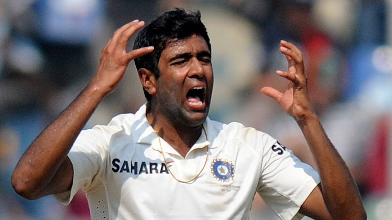 R Ashwin reacts to M Vijay dropping a catch off his bowling, India v West Indies, 2nd Test, Mumbai, 1st day, November 14, 2013
