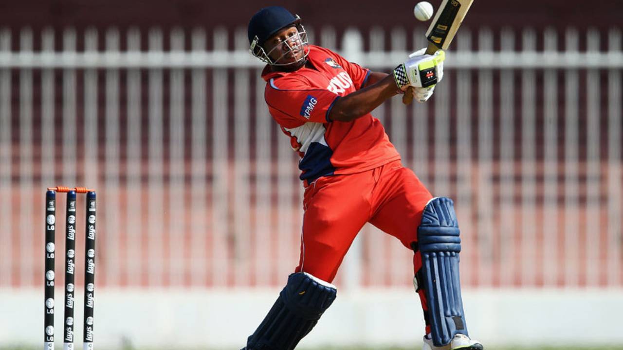 Dion Stovell top-scored for Bermuda with 29, Bermuda v Scotland, ICC World Twenty20 Qualifier, Sharjah, November 15, 2013