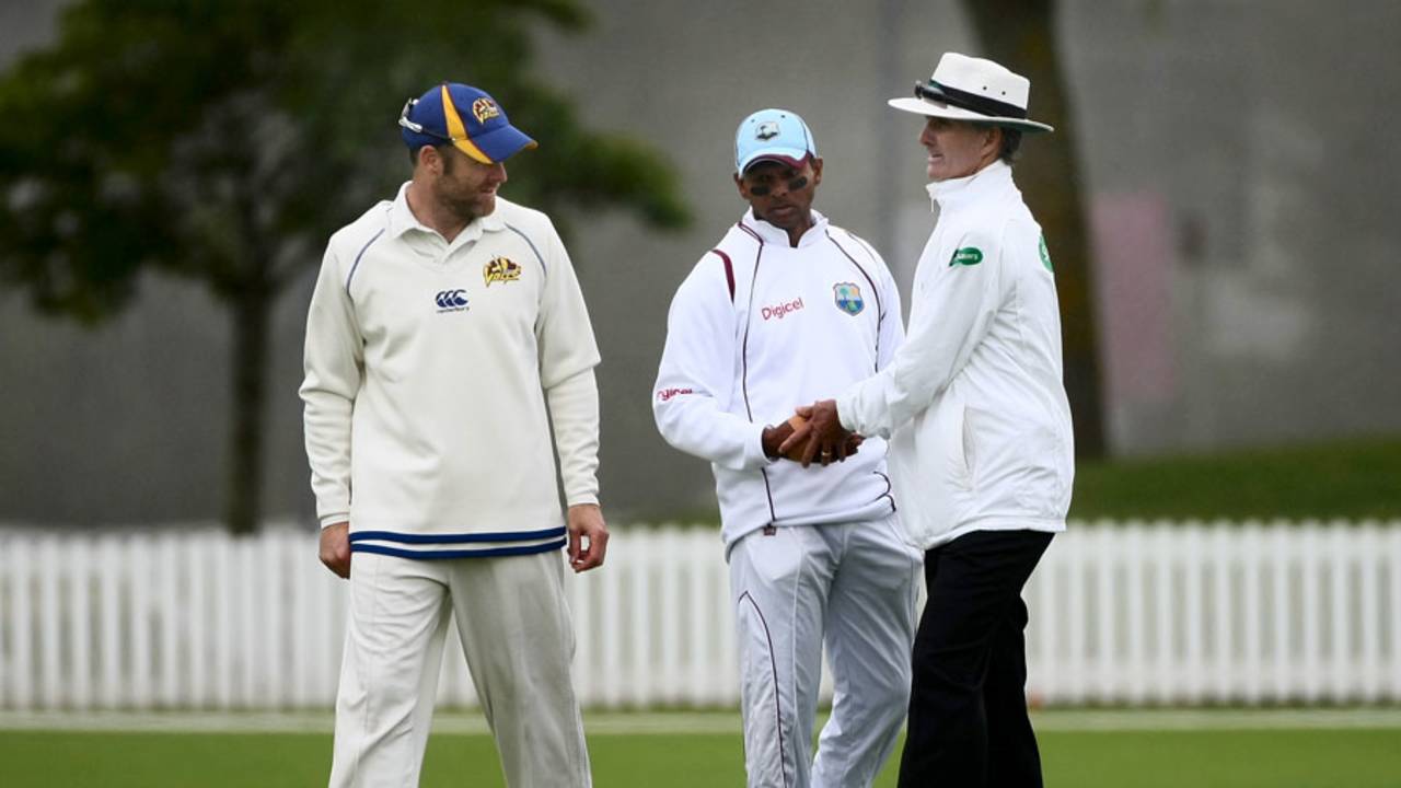 Shivnarine Chanderpaul and Aaron Redmond talk to Billy Bowden in between overs, New Zealand XI v West Indians, Tour match, 1st day, Lincoln, November 27, 2013