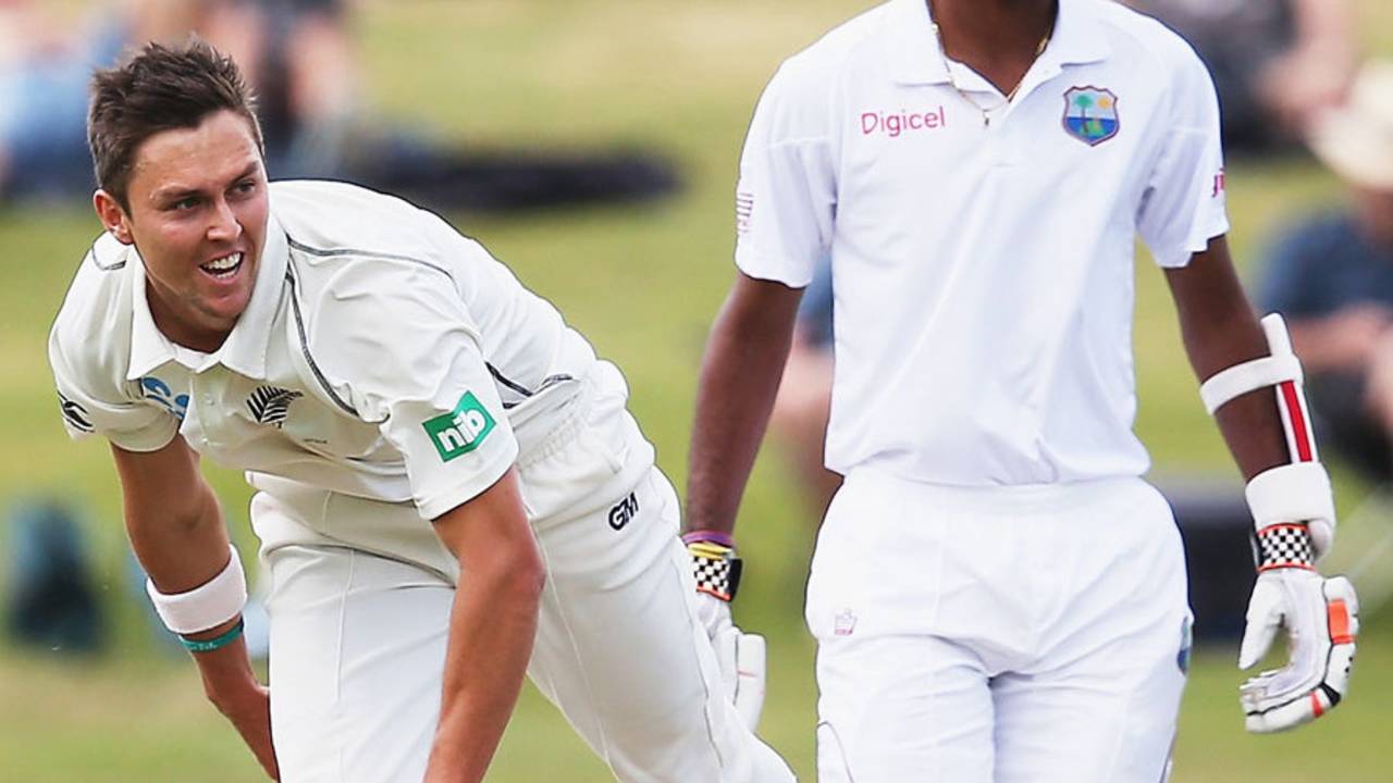 Trent Boult in his bowling stride, New Zealand v West Indies, 3rd Test, Hamilton, 1st day, December 19, 2013