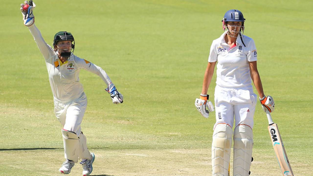 Jenny Gunn was caught behind by Jodie Fields, Australia v England, Only women's Test, Perth, 3rd day, January 12, 2014