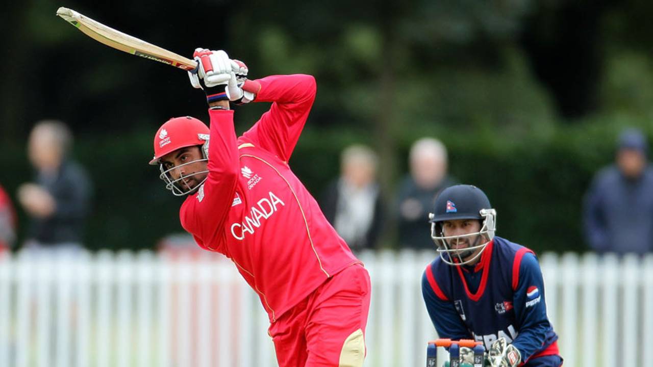 Raza-ur-Rehman goes on the attack, Canada v Nepal, ICC World Cup Qualifier, Group A, Christchurch, January 21, 2014