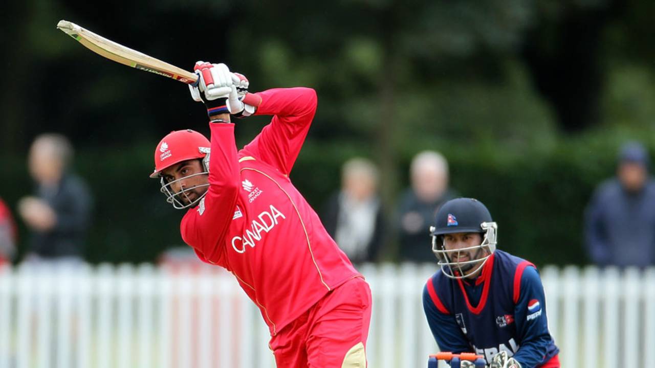Raza-ur-Rehman goes on the attack, Canada v Nepal, ICC World Cup Qualifier, Group A, Christchurch, January 21, 2014