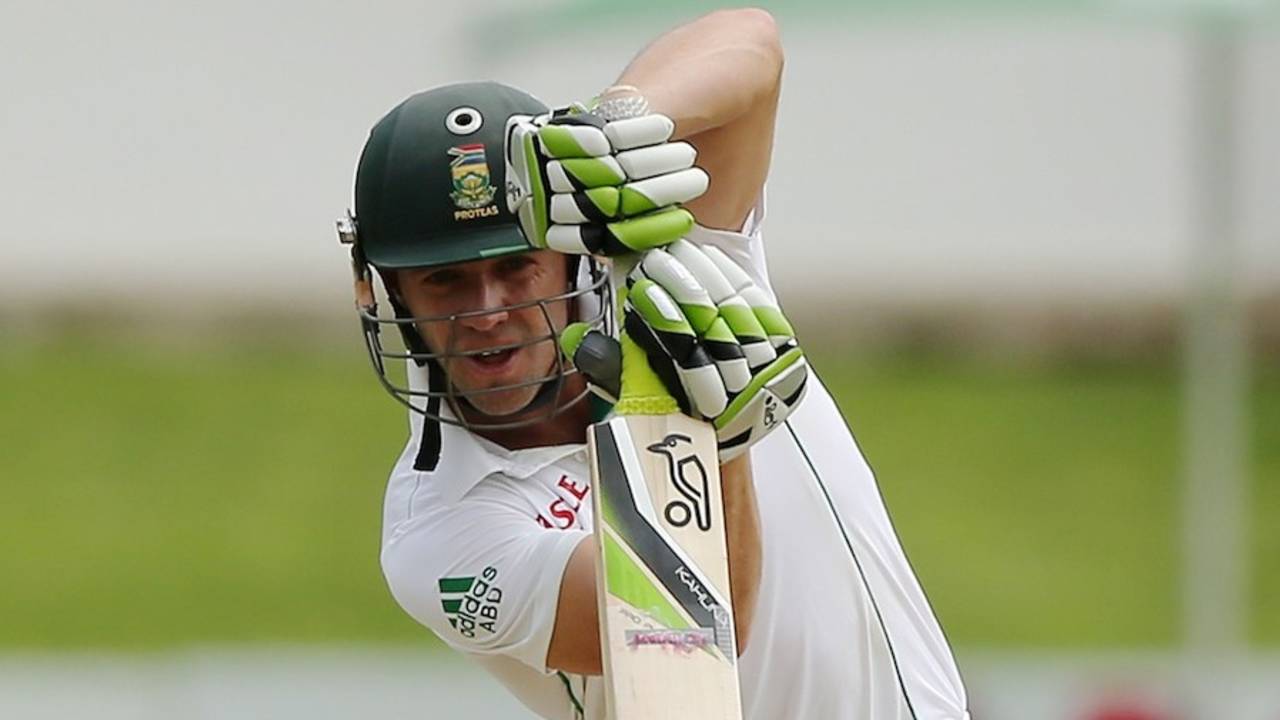 AB de Villiers drives straight, South Africa v Australia, 2nd Test, Port Elizabeth, 2nd day, February 21, 2014
