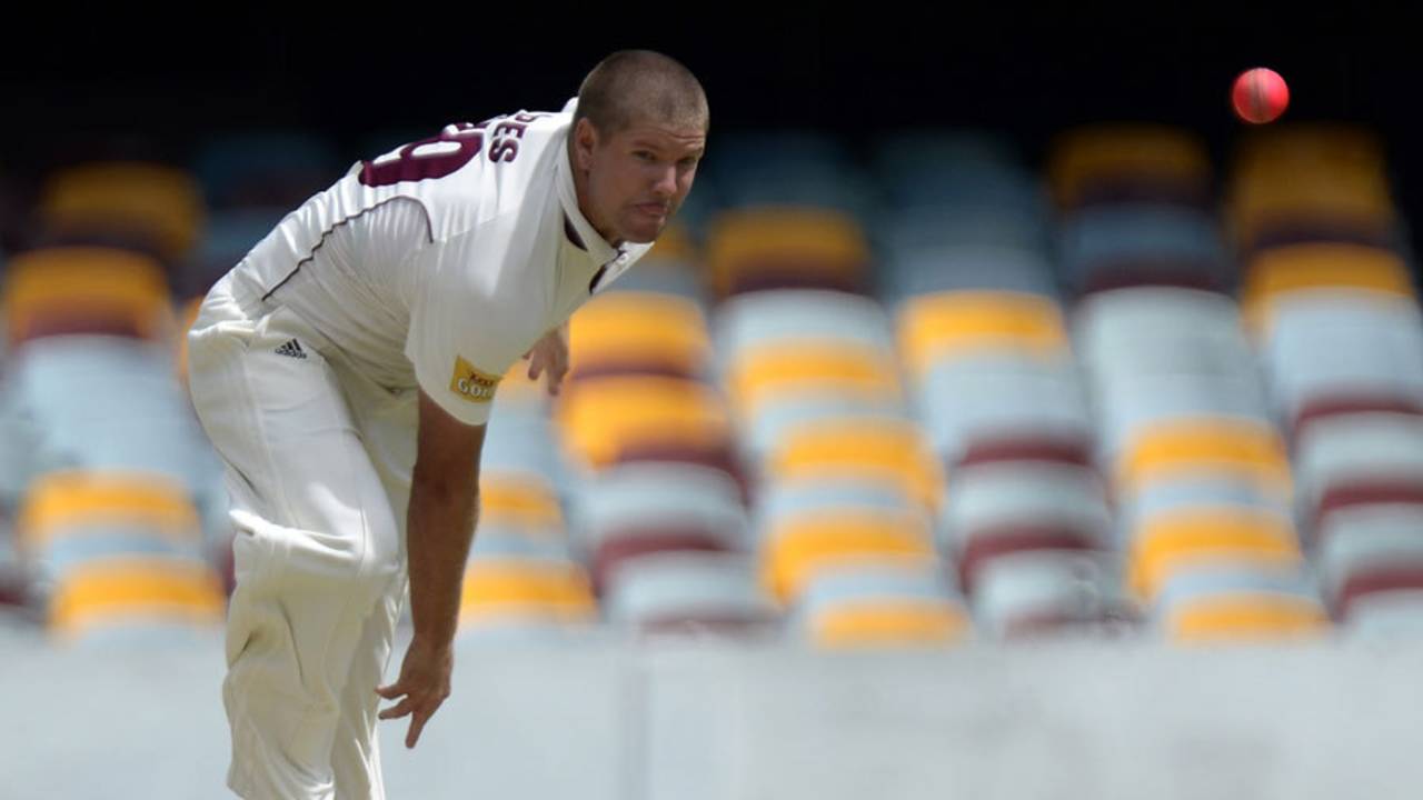 James Hopes picked up six wickets to bundle Western Australia out for 175, Queensland v Western Australia, Sheffield Shield, Brisbane, 3rd day, March 5, 2014