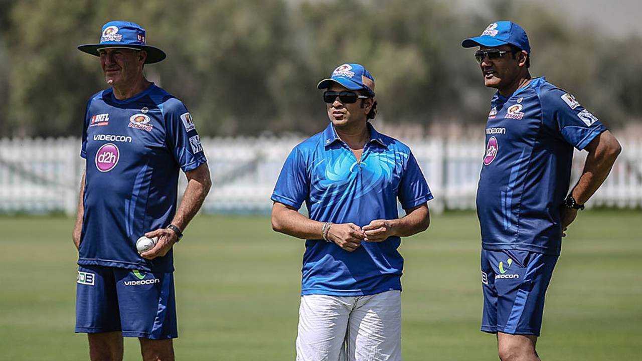 John Wright, Sachin Tendulkar and Anil Kumble at the Mumbai Indians' nets, Abu Dhabi, April 15, 2014