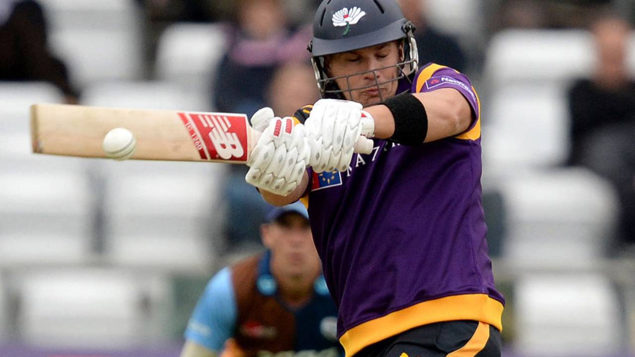 Aaron Finch failed to fire on his Yorkshire debut, Yorkshire v Derbyshire, NatWest T20 Blast, North Division, Headingley, May 30, 2014