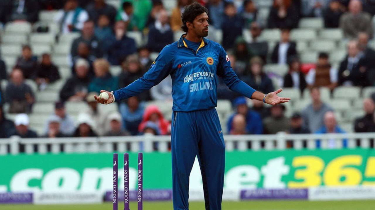 What's wrong? Sachithra Senanayake mankads Jos Buttler, England v Sri Lanka, 5th ODI, Edgbaston, June 3, 2014