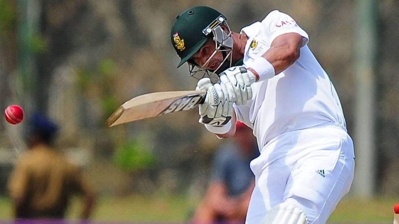 Alviro Petersen goes on attack against Rangana Herath, Sri Lanka v South Africa, 1st Test, Galle, 1st day, July 16, 2014